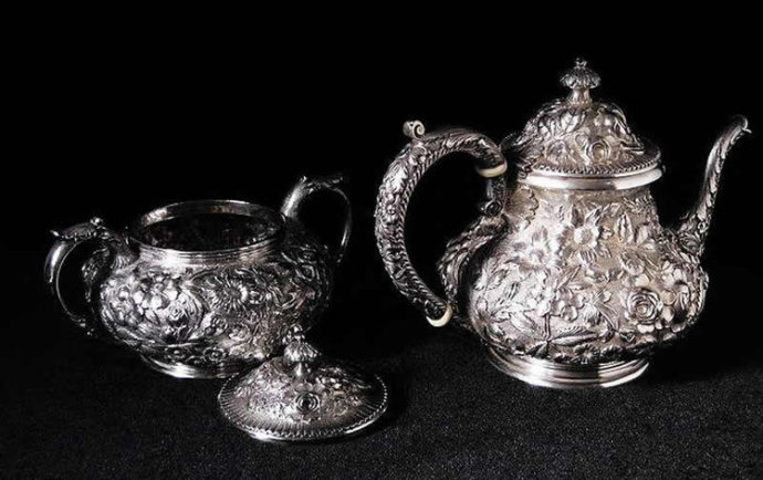 精美银器茶具