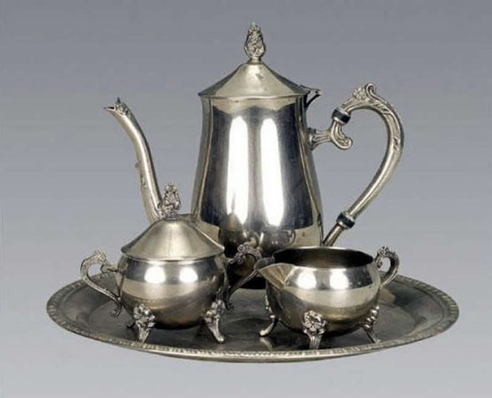 精美银器茶具