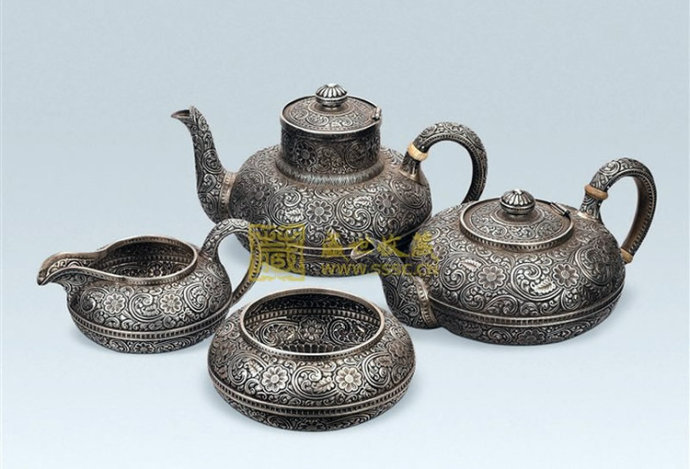精美银器茶具