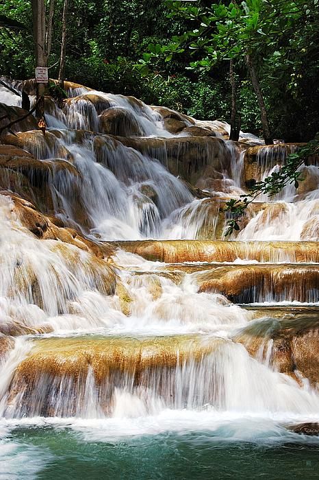 Король потока воды