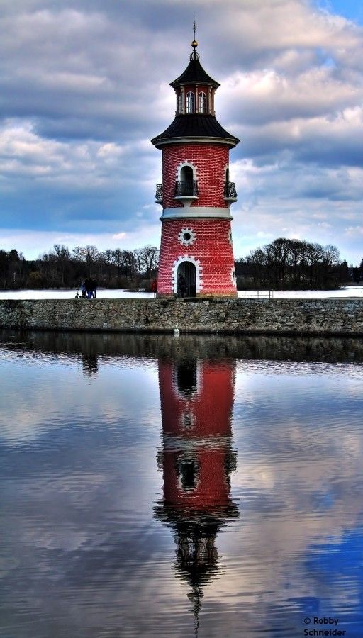 Маяк Jingzhong